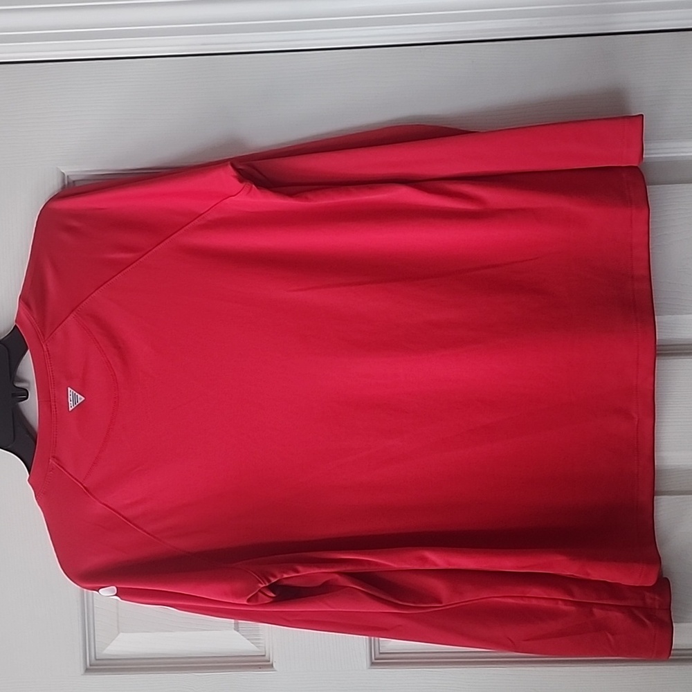 Columbia nwot tee - Picture 5 of 7